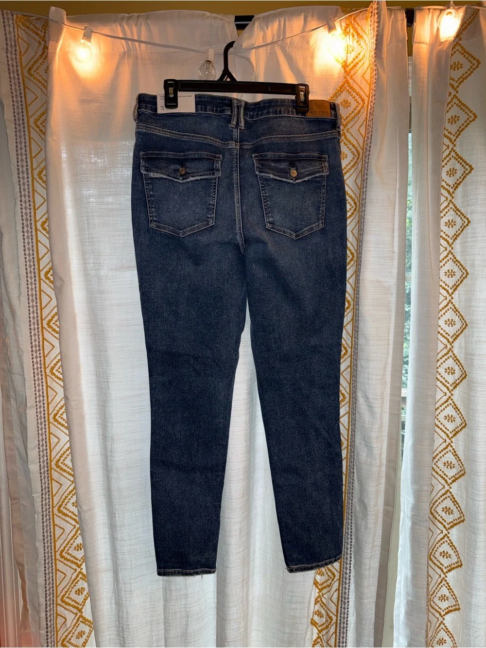 American Eagle Outfitters Super Hi-Rise Jegging